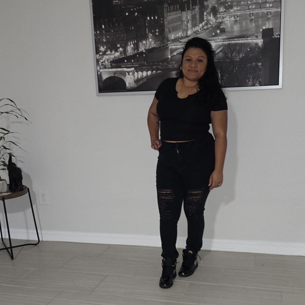 Meet your Posher, Vanessa